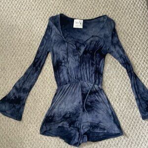 Sadie & Sage Romper Keyhole Long Sleeve: Blue Tie-Dye Romper